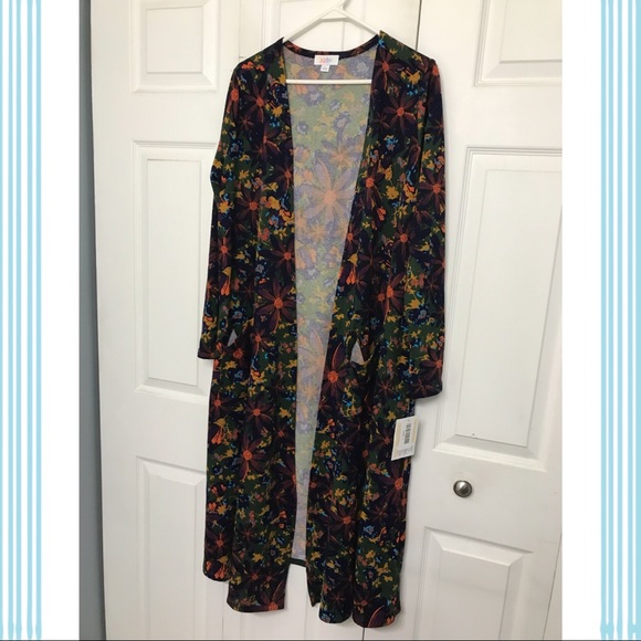 LuLaRoe Sweaters - LuLaRoe Sarah